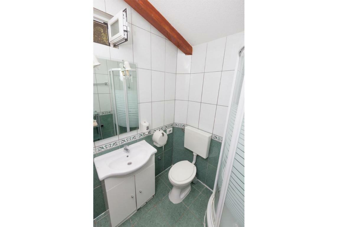 Apartamento Pansion Mali Raj